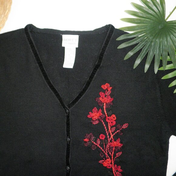 Vintage 90s Black Velvet Trim Wool Cardigan w/ Red Ribbon Floral Accent M - Picture 2 of 9